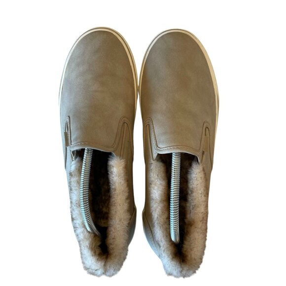 MM Lugz Women's Fur Slip-On Sneaker Size 11 - Picture 3 of 8